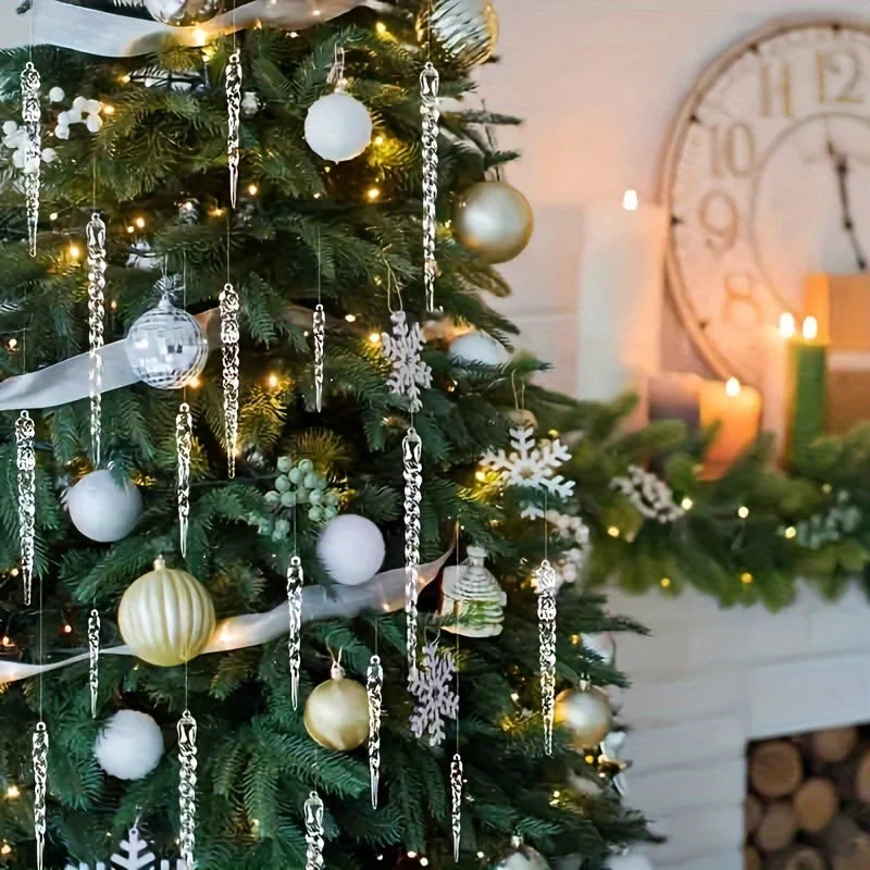 enfeites de natal transparentes em forma de gelo na árvore - foto 3