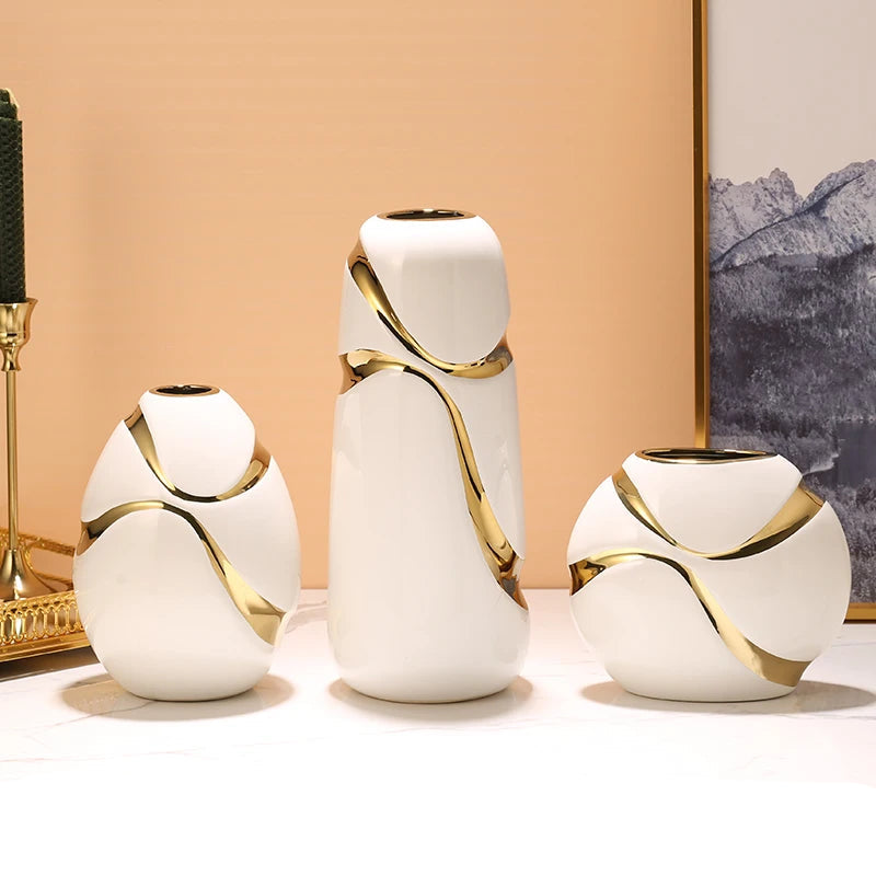vaso de cerâmica com acabamento dourado - foto 9