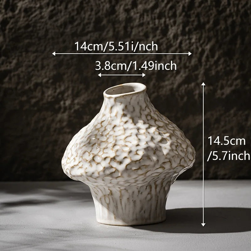vaso de cerâmica texturizado nórdico com flores secas - foto 7