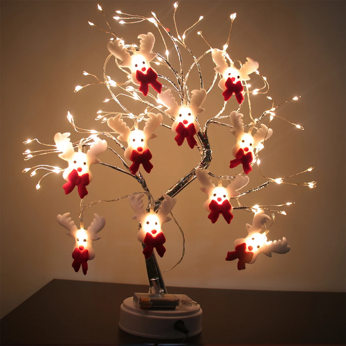 cordão de luzes de natal com personagens em led aceso - foto 3