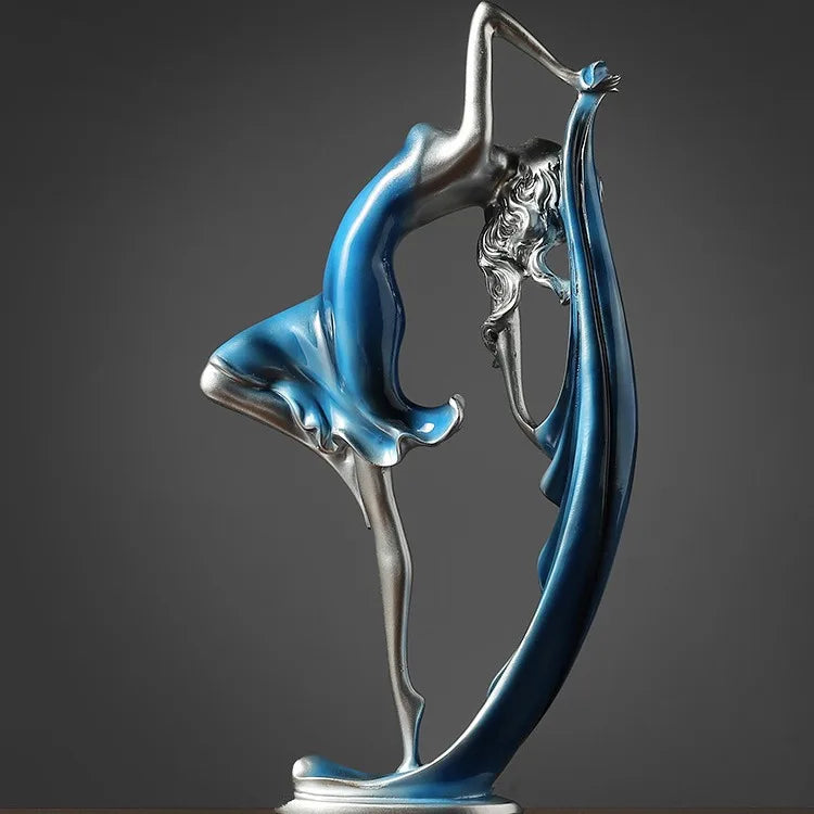 escultura de dançarina em resina sobre aparador - foto 5