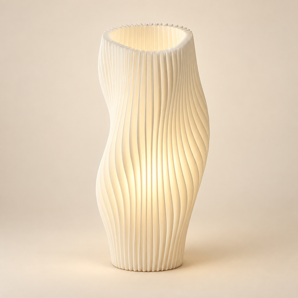 luminária de mesa plissada creme acesa