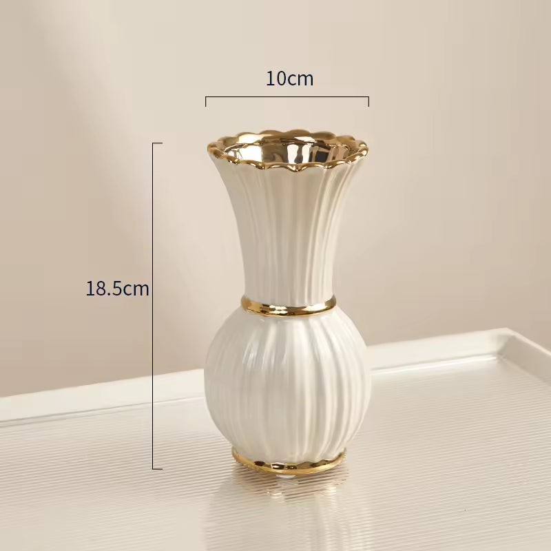 vaso de cerâmica decorado em azul e branco - foto 7