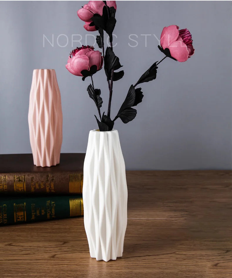 vaso decorativo com textura origami estilo nórdico - foto 8
