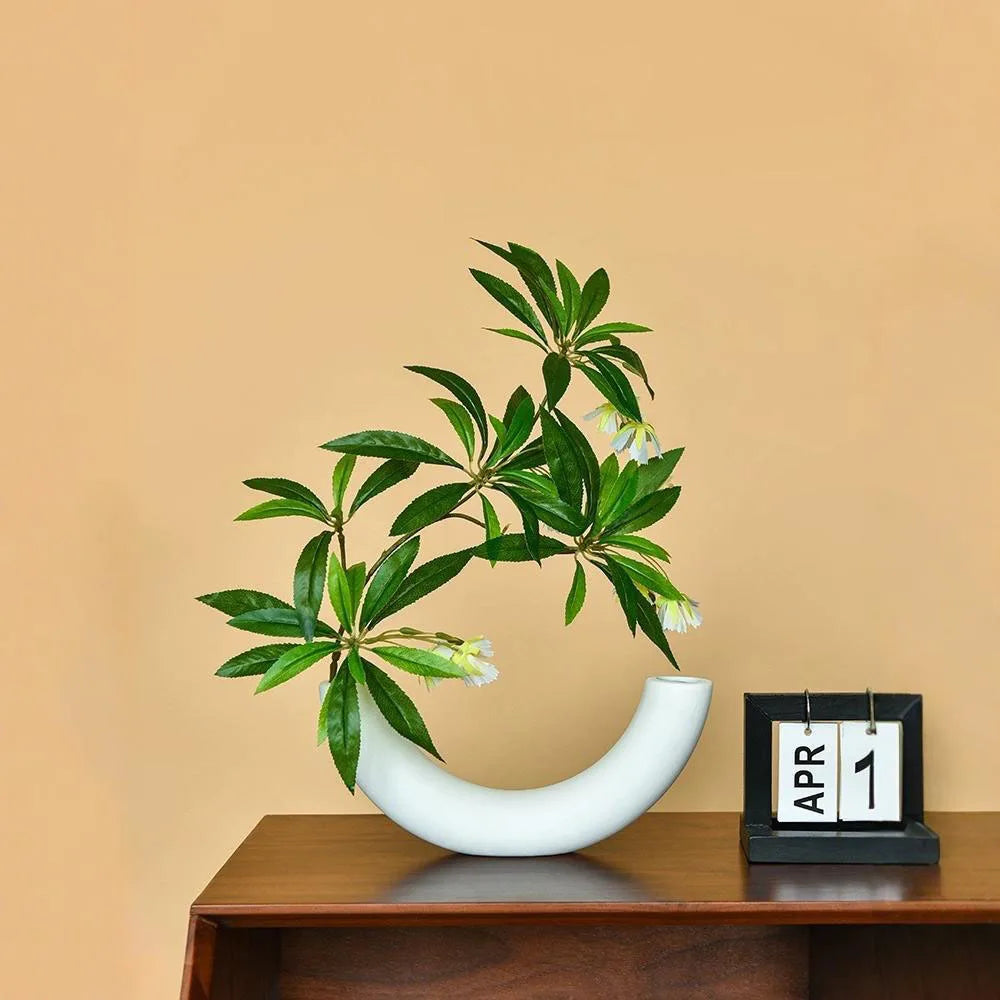 vaso decorativo em formato de lua crescente impresso em 3d - foto 3